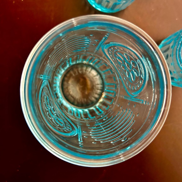 Set of 6 Bormioli Rocco Aqua Blue glasses. 4.75”H x 3.15”W Made in Italy - Picture 10 of 14